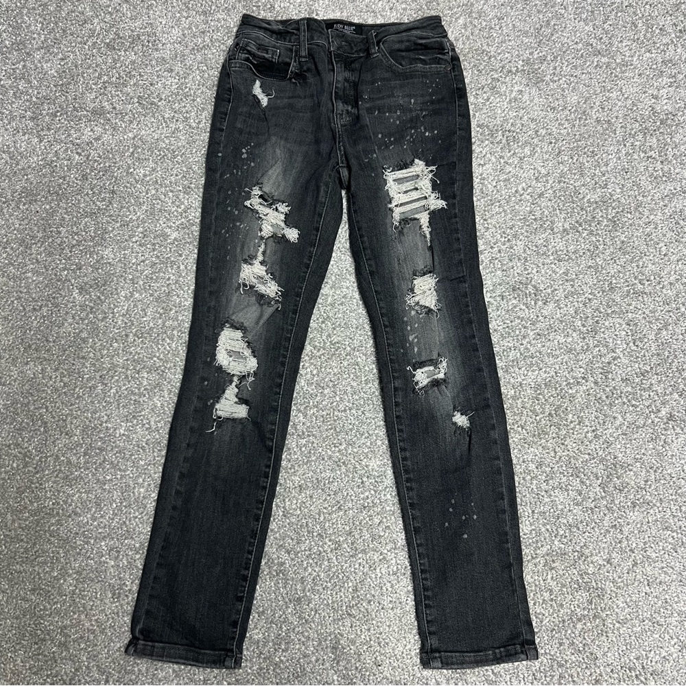 Judy Blue Jeans 5 27 Black Wash Boyfriend Fit Destroyed Bleach Splattered - Picture 1 of 9